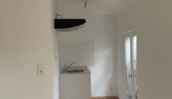 Logement tudiant Studio à Barbentane (13570)