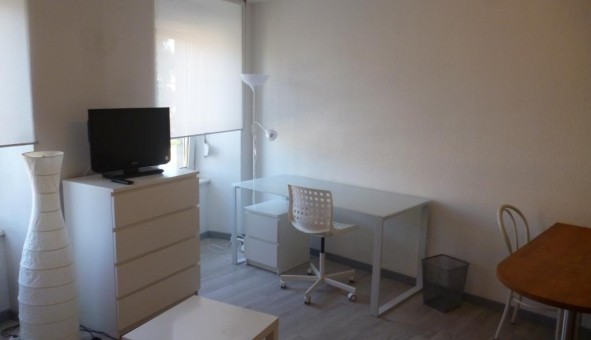 Logement tudiant Studio à Belfort (90000)