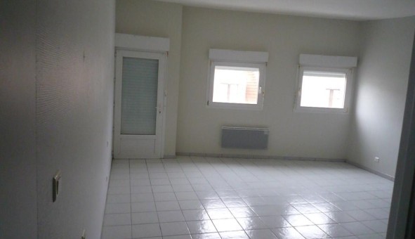 Logement tudiant Location Studio Vide Btheny (51450)