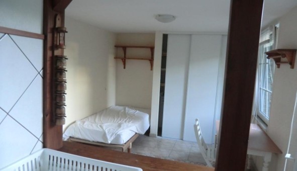 Logement tudiant Studio à Bezannes (51430)