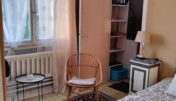 Logement tudiant Studio à Blois (41000)