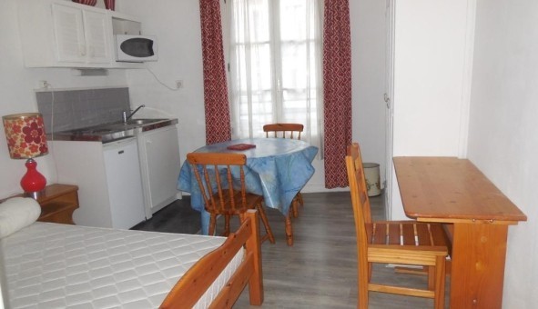 Logement tudiant Studio à Blois (41000)