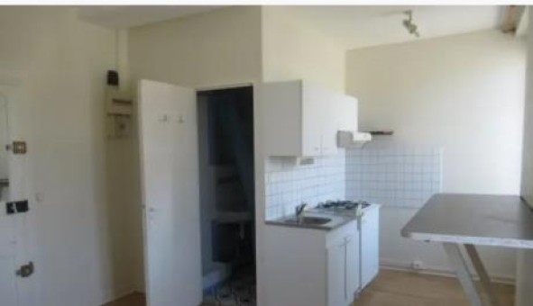 Logement tudiant Studio à Boinvilliers (78200)