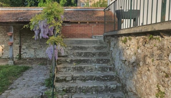 Logement tudiant Studio à Boissettes (77350)