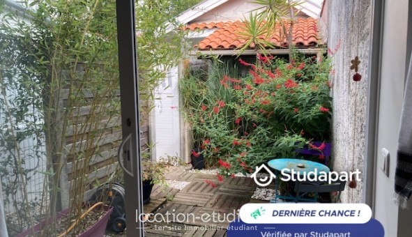 Logement tudiant Location Studio Meublé Bordeaux (33300)