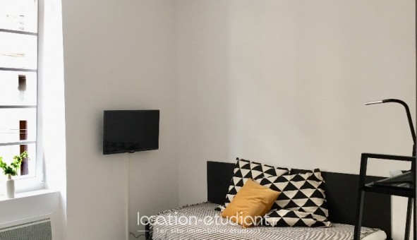 Logement tudiant Location Studio Meublé Bordeaux (33300)