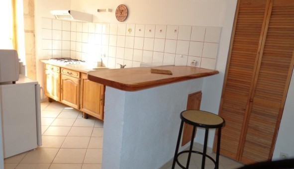 Logement tudiant Location Studio Vide Boulbon (13150)