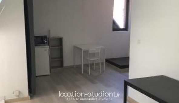 Logement tudiant Studio à Bourges (18000)