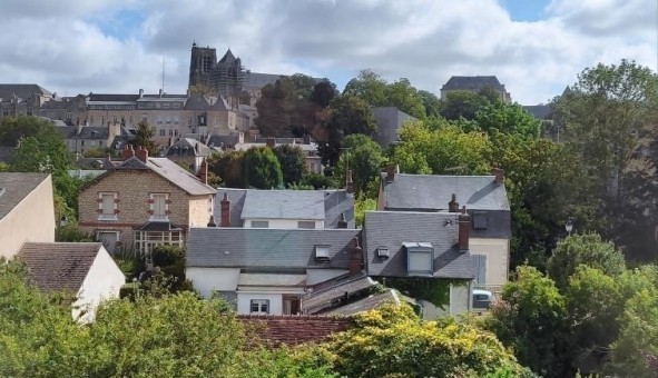 Logement tudiant Studio à Bourges (18000)