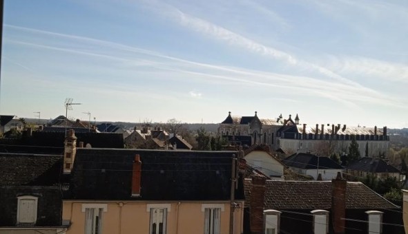 Logement tudiant Studio à Bourges (18000)