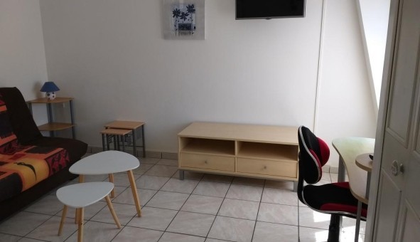 Logement tudiant Studio à Bourges (18000)