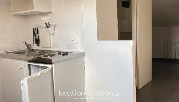 Logement tudiant Studio à Bron (69500)