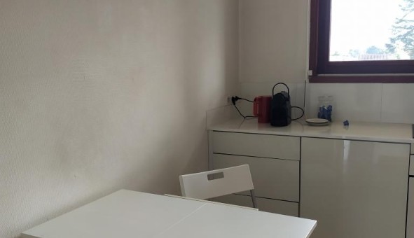 Logement tudiant Studio à Bron (69500)