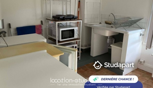 Logement tudiant Studio à Bures sur Yvette (91440)