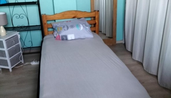 Logement tudiant Location Studio Vide Burlats (81100)