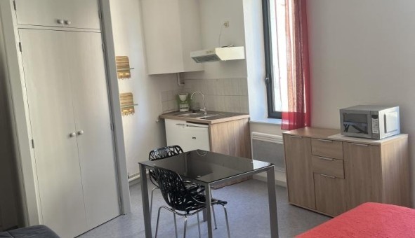 Logement tudiant Studio à Burlats (81100)