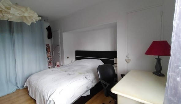 Logement tudiant Studio à Burlats (81100)