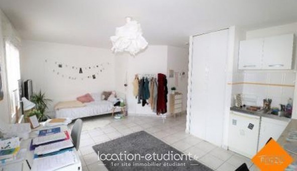 Logement tudiant Studio à Caen (14000)