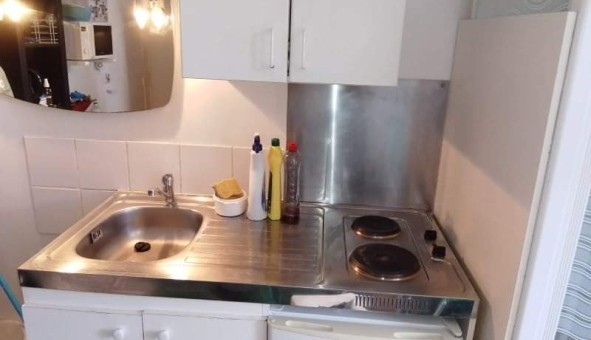 Logement tudiant Studio à Caen (14000)