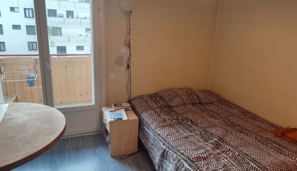 Logement tudiant Studio à Cahors (46000)