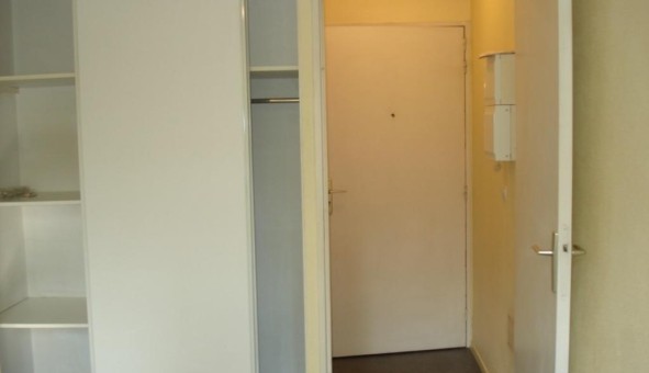 Logement tudiant Studio à Caluire et Cuire (69300)