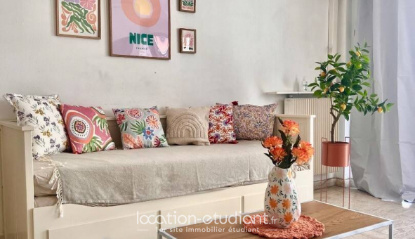 Logement tudiant Location Studio Meublé Cannes (06400)