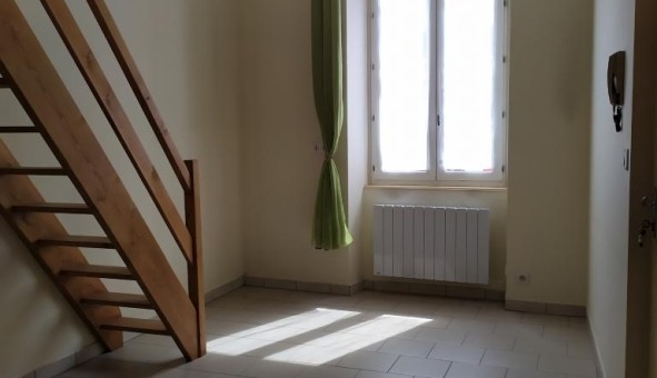 Logement tudiant Studio à Chailly en Gtinais (45260)