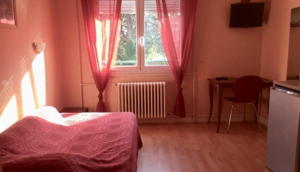 Logement tudiant Studio à Challuy (58000)