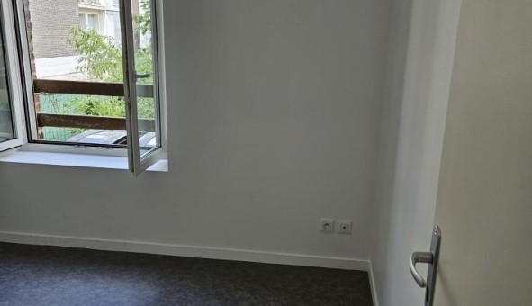 Logement tudiant Studio à Chlons en Champagne (51000)