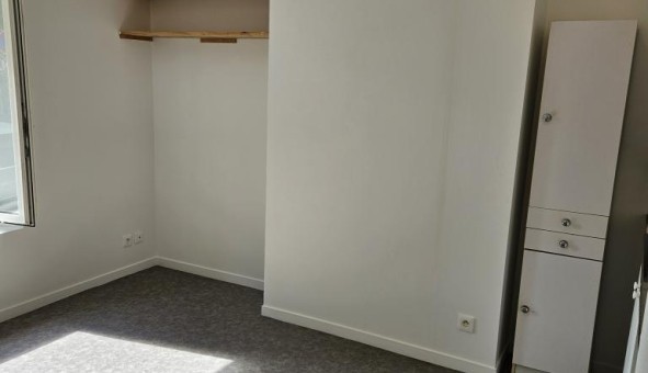 Logement tudiant Studio à Chlons en Champagne (51000)