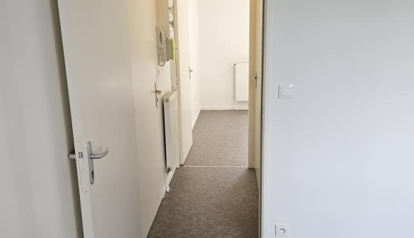 Logement tudiant Studio à Chlons en Champagne (51000)