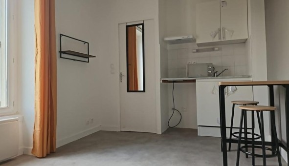 Logement tudiant Studio à Chlons en Champagne (51000)