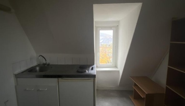 Logement tudiant Studio à Chamalires (63400)