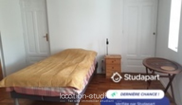 Logement tudiant Studio à Charbonnires les Bains (69260)