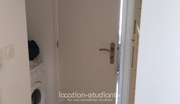 Logement tudiant Studio à Chartres (28000)