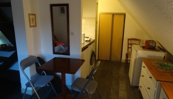 Logement tudiant Studio à Chartres (28000)