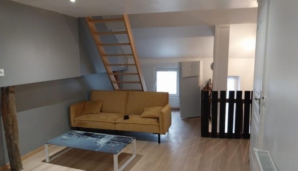 Logement tudiant Studio à Chennevires ls Louvres (95380)