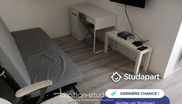 Logement tudiant Location Studio Meublé Choisy le Roi (94600)