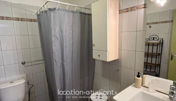 Logement tudiant Studio à Claira (66530)