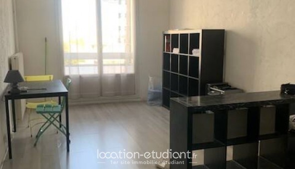 Logement tudiant Location Studio Meublé Clermont Ferrand (63000)