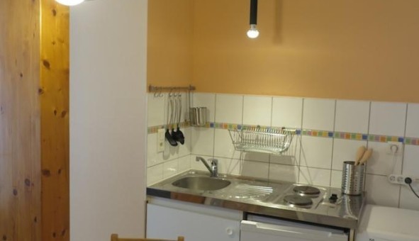 Logement tudiant Studio à Clermont Ferrand (63000)