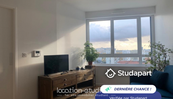 Logement tudiant Location Studio Meublé Clichy (92110)