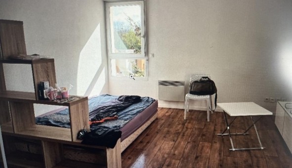 Logement tudiant Studio à Collemiers (89100)