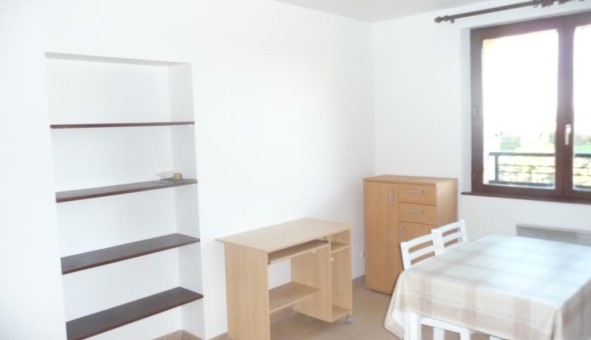 Logement tudiant Studio à Collemiers (89100)