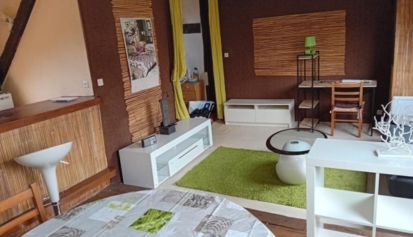 Logement tudiant Studio à Collemiers (89100)