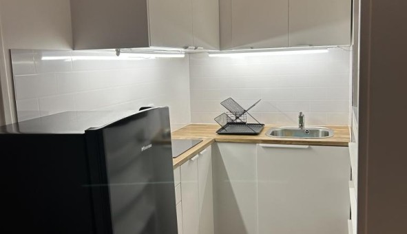 Logement tudiant Studio à Courbevoie (92400)