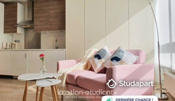 Logement tudiant Location Studio Meublé Courbevoie (92400)