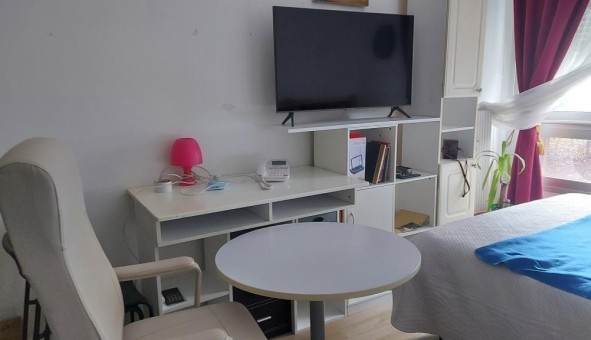 Logement tudiant Studio à Courbevoie (92400)