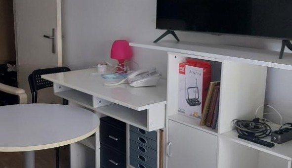 Logement tudiant Studio à Courbevoie (92400)