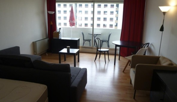 Logement tudiant Studio à Courbevoie (92400)